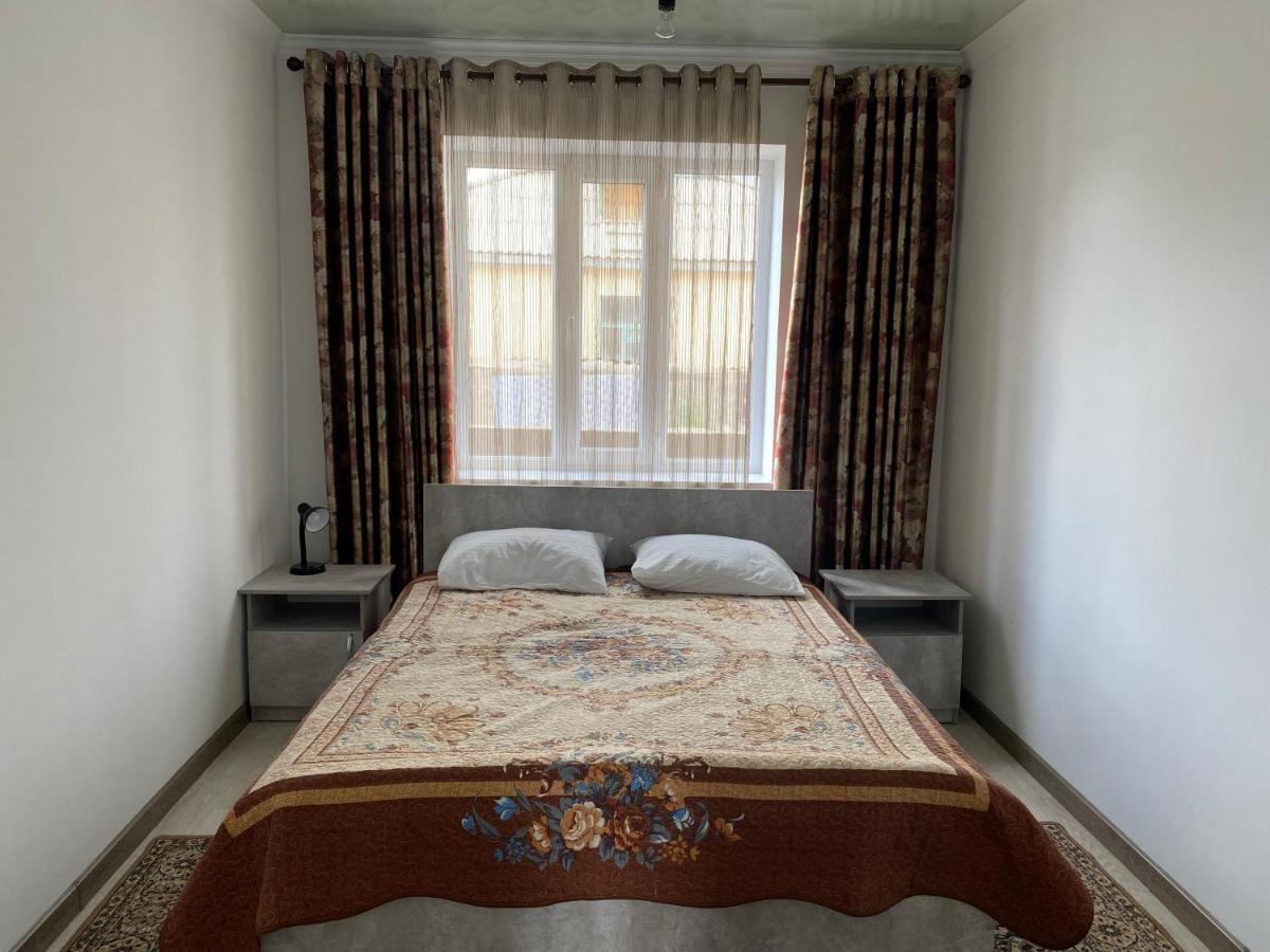 Guest House Baytur Kochkor Exterior foto